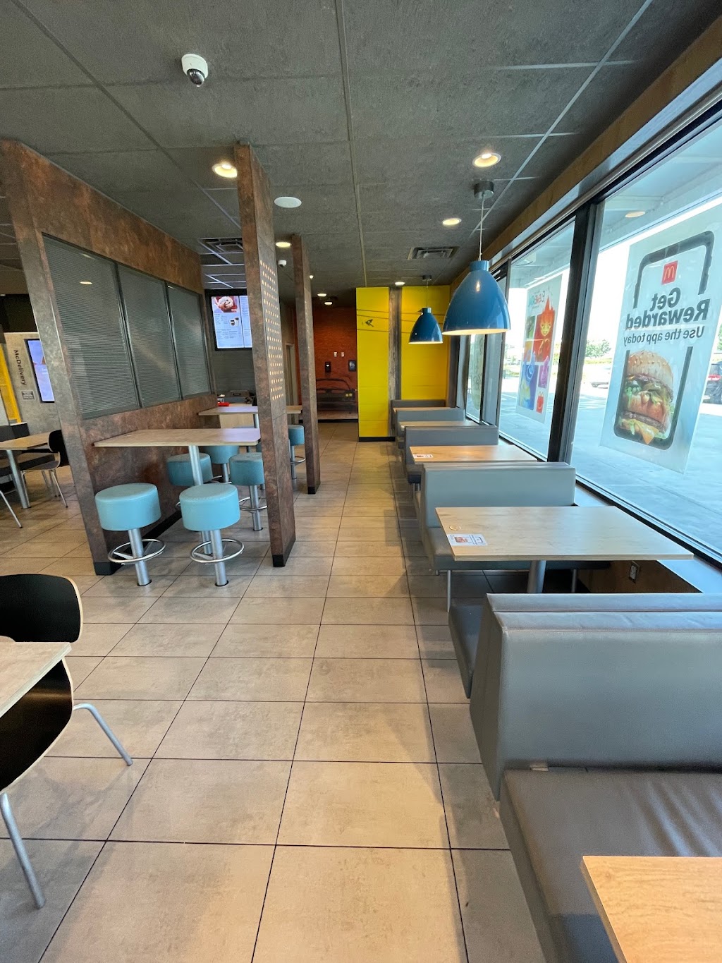 McDonalds | cafe | 10011 Dawnadele Ave, Baton Rouge, LA 70809, USA | 2252912834 OR +1 225-291-2834