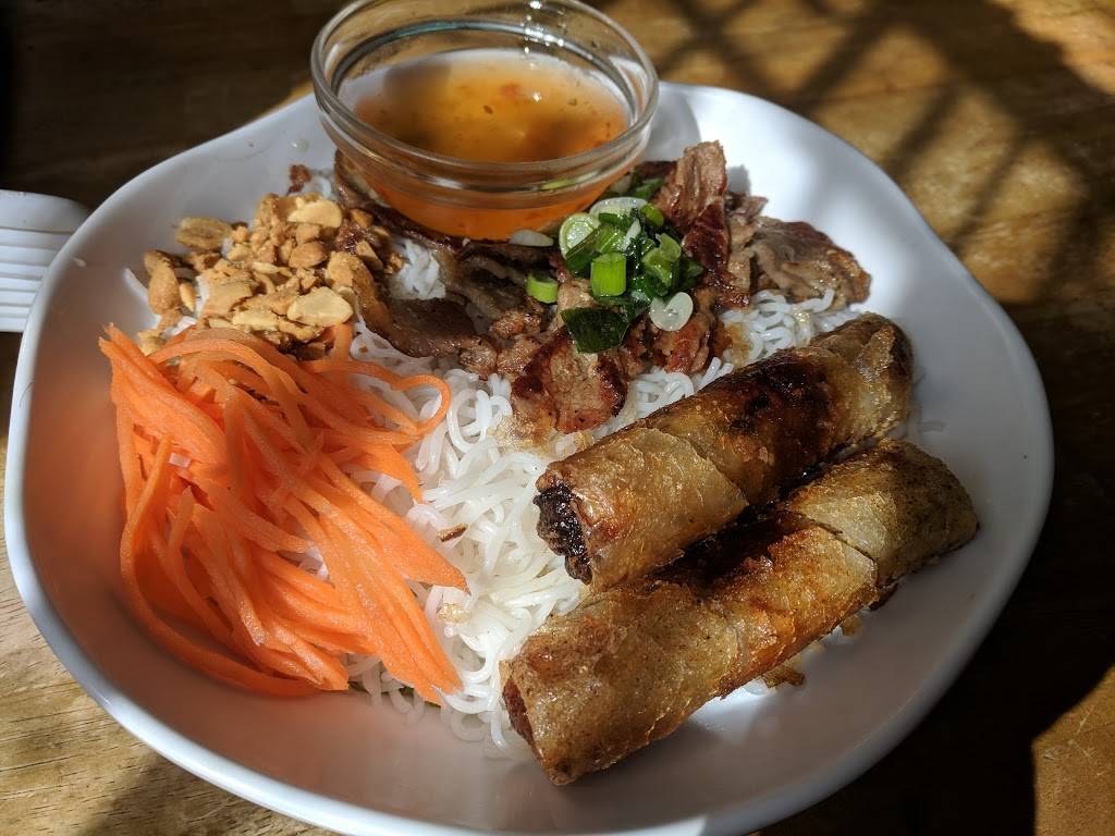 Pho Hour | restaurant | 1114 Bryant St, San Francisco, CA 94103, USA | 4156214242 OR +1 415-621-4242