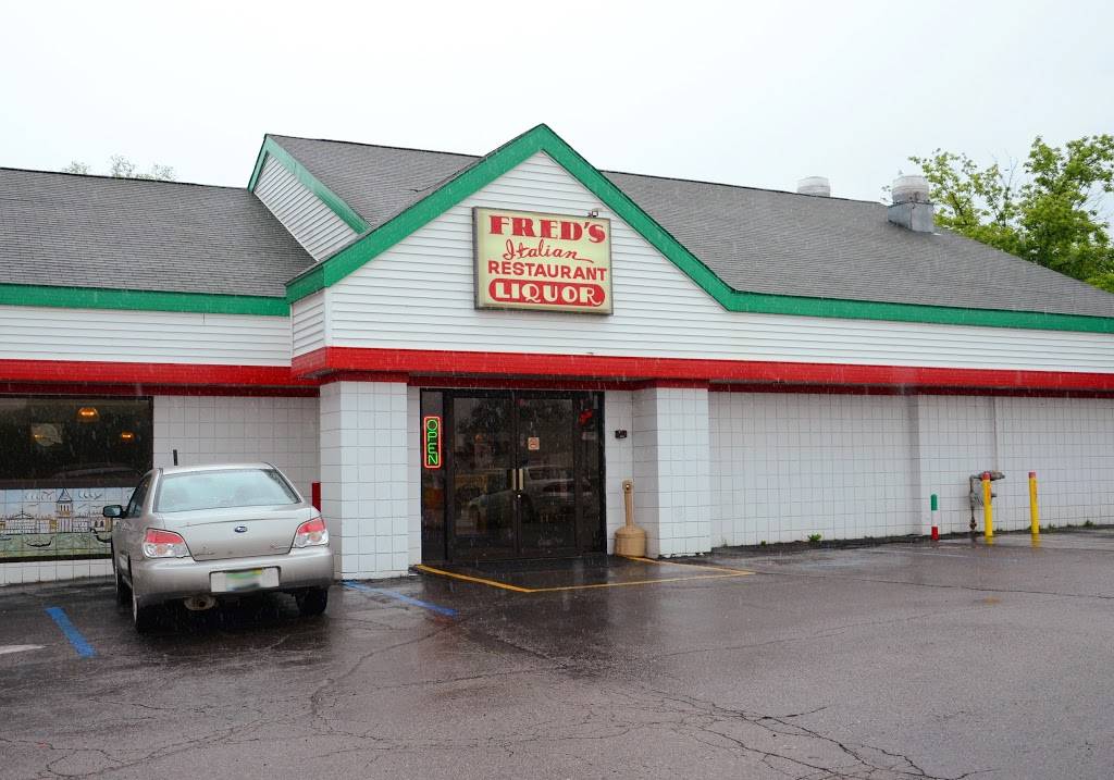 Freds Italian Restaurant | restaurant | 3619 Plainfield Ave NE, Grand Rapids, MI 49525, USA | 6163618994 OR +1 616-361-8994