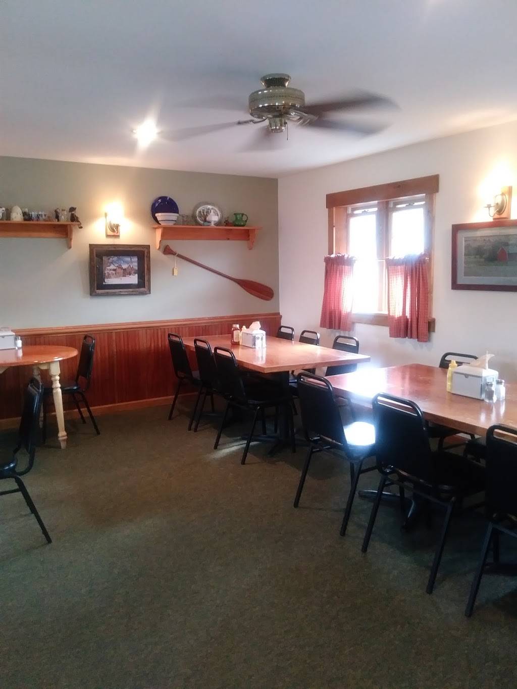 Tinmouth Snack Bar | meal takeaway | 1159, 580 VT-140, Tinmouth, VT 05773, USA | 8024463333 OR +1 802-446-3333