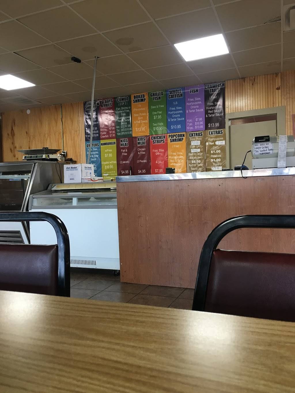 Minden Seafood | restaurant | 718 Homer Rd, Minden, LA 71055, USA | 3183772231 OR +1 318-377-2231