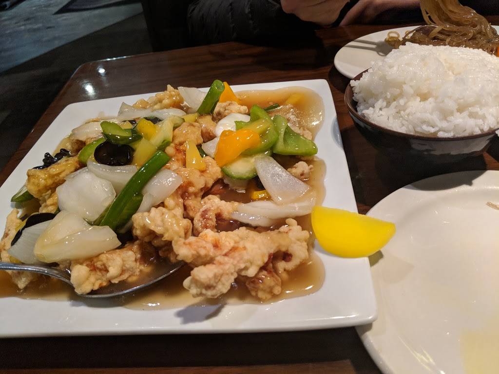 SILK Restaurant and Sushi Bar | restaurant | 500 E Benson Blvd Suite 100, Anchorage, AK 99503, USA | 9072745236 OR +1 907-274-5236