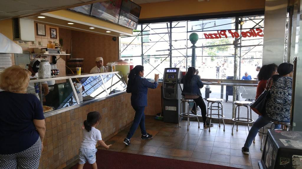 Best Italian Pizza | restaurant | 202 E Fordham Rd, Bronx, NY 10458, USA | 7185625806 OR +1 718-562-5806