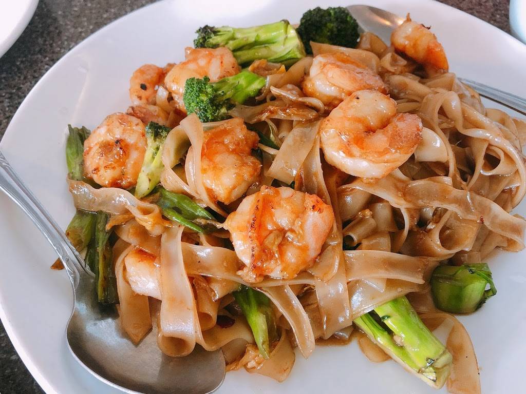 Sunshine Chinese - Thai Restaurant | restaurant | 525 Peachtree Industrial Blvd, Suwanee, GA 30024, USA | 7706149699 OR +1 770-614-9699