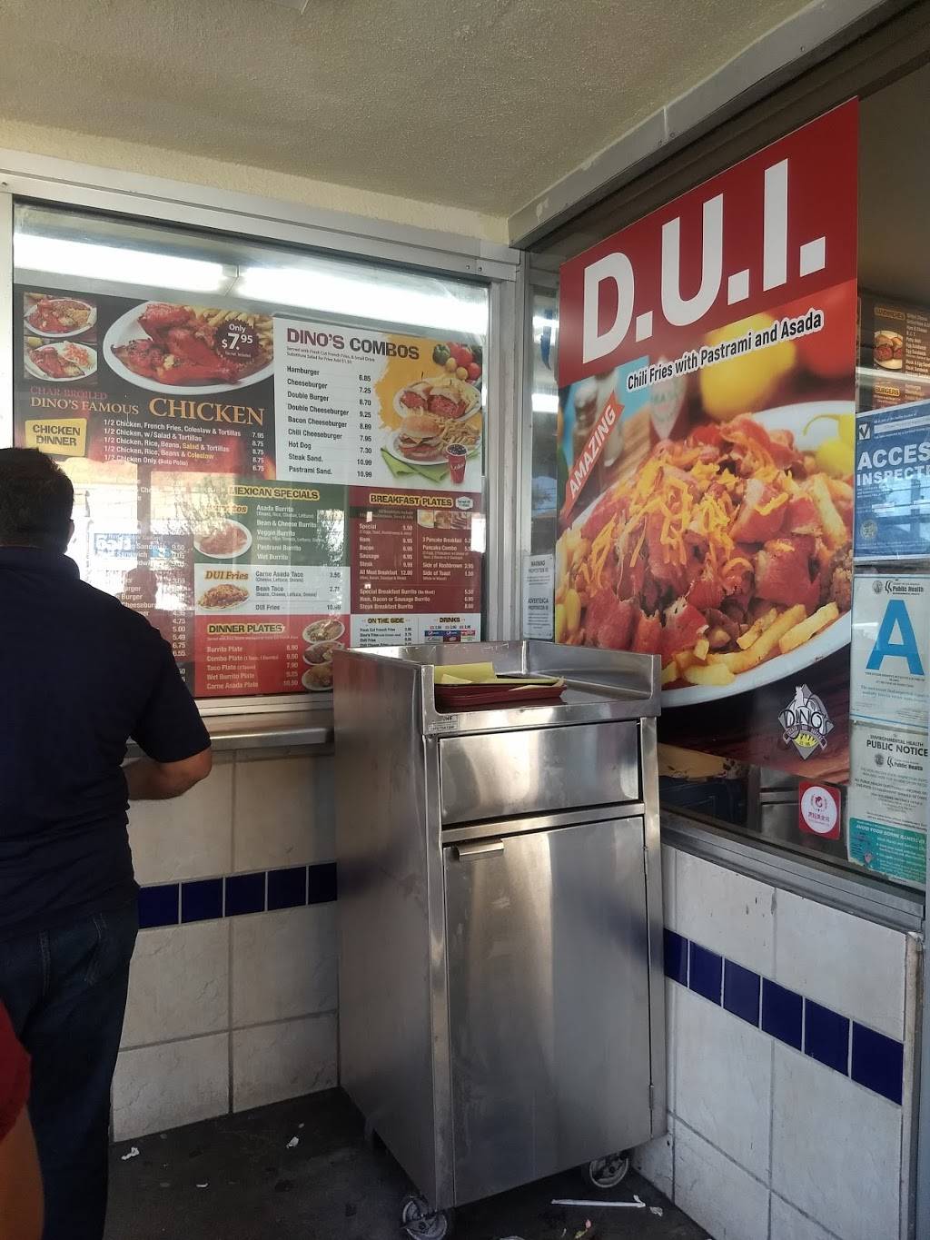 Dinos Chicken & Burgers | restaurant | 2575 Pico Blvd, Los Angeles, CA 90006, USA | 2133803554 OR +1 213-380-3554