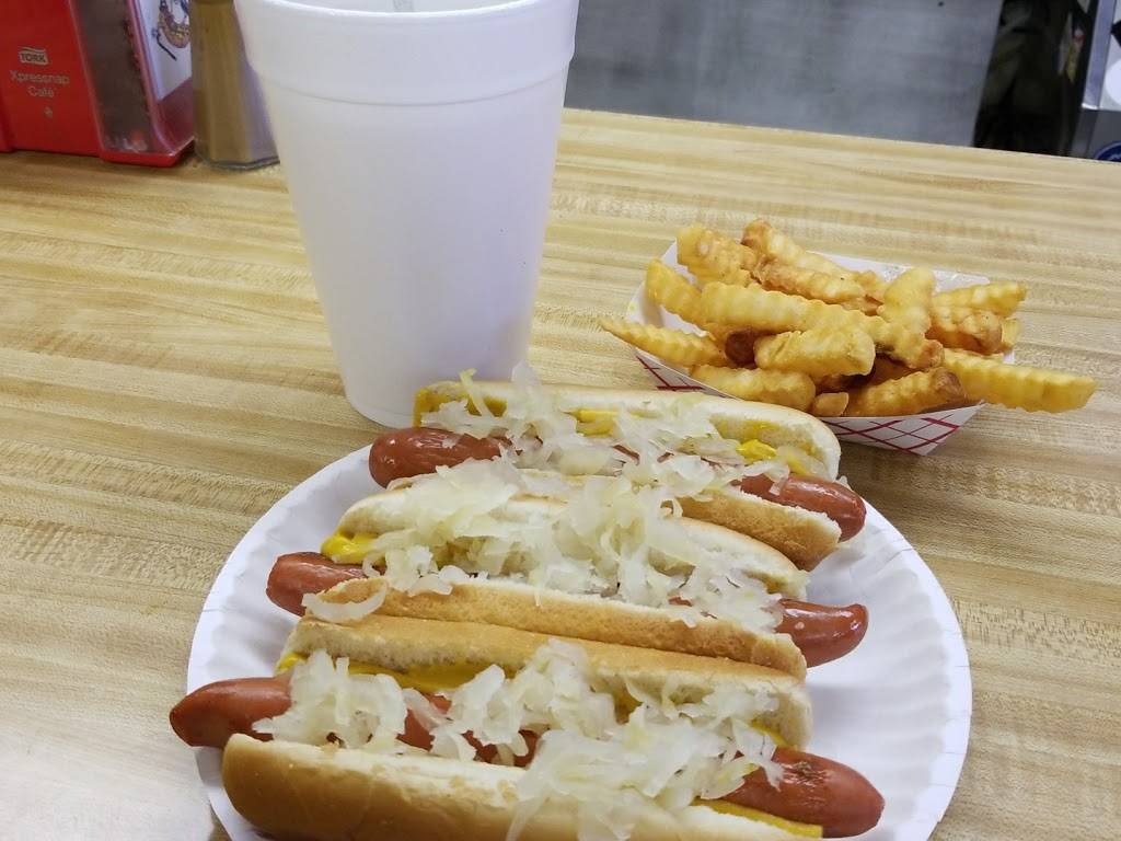 Famous Uncle Als | restaurant | 3045 Shore Dr, Virginia Beach, VA 23451, USA | 7574812718 OR +1 757-481-2718