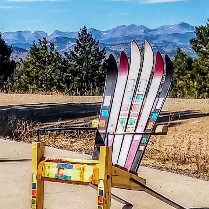 Genesee Pub and BBQ | restaurant | 25948 Genesee Trail Rd, Golden, CO 80401, USA | 7202429803 OR +1 720-242-9803