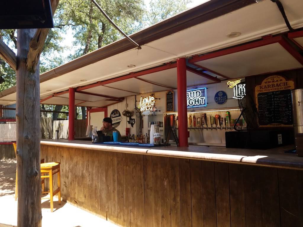 Do-Rite BBQ at Graceland | restaurant | 8600 290 West, Austin, TX 78736, USA | 5127929778 OR +1 512-792-9778