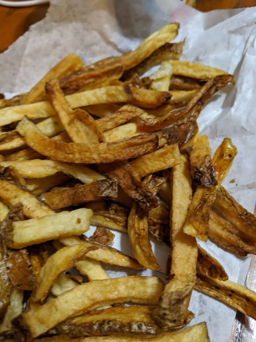 Bionic Burger Hamburgers | restaurant | 660 N Ridge Rd #101, Wichita, KS 67212, USA | 3169453838 OR +1 316-945-3838