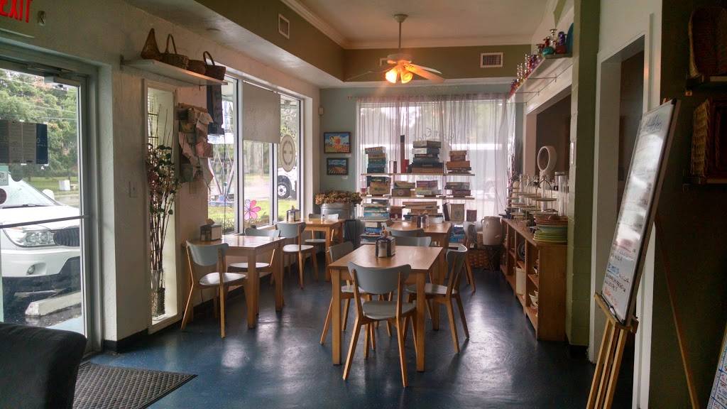 East End Eatery | restaurant | 1202 NE 8th Ave, Gainesville, FL 32601, USA | 3523789870 OR +1 352-378-9870