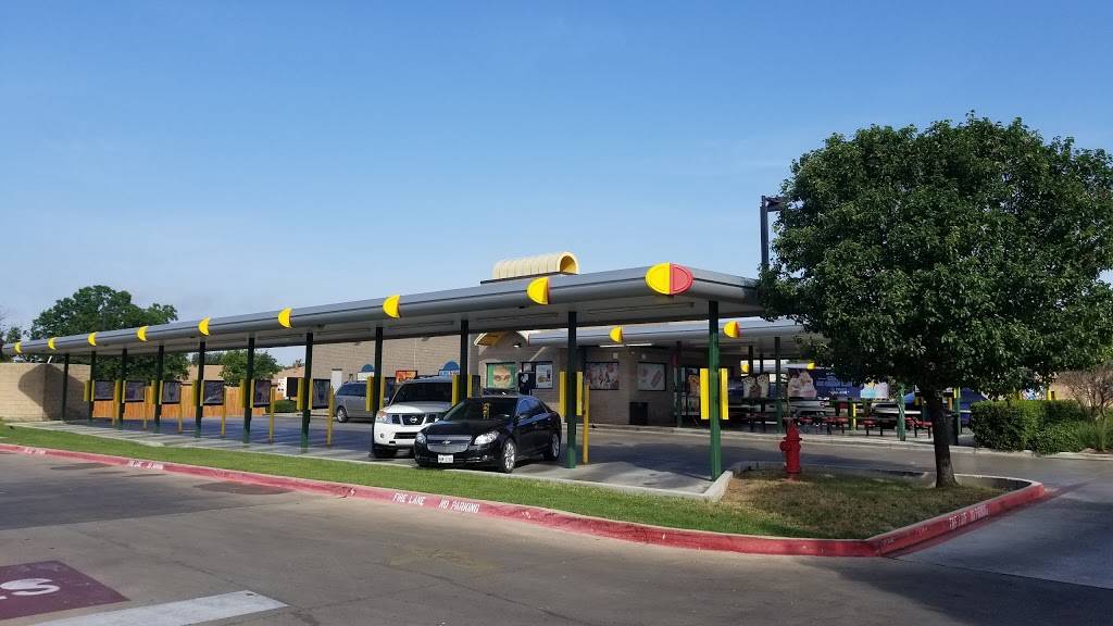 Sonic Drive-In | restaurant | 1145 N Saginaw Blvd, Saginaw, TX 76179, USA | 8172322752 OR +1 817-232-2752
