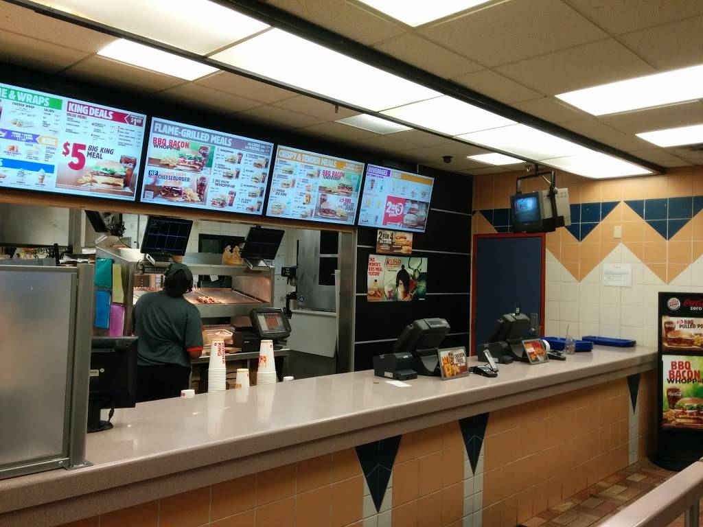 Burger King | restaurant | 345 MacKenzie Ave, Ajax, ON L1S 2G2, Canada | 9056862331 OR +1 905-686-2331