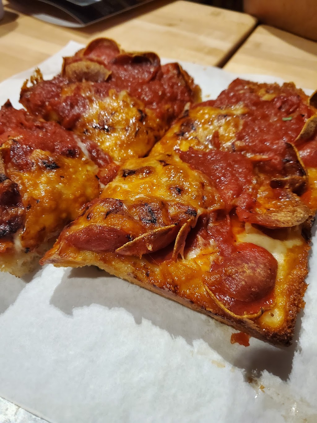 Old Chicago | restaurant | 3204 N Elizabeth St, Pueblo, CO 81008, USA | 7192951695 OR +1 719-295-1695