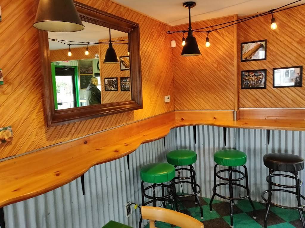 Peter & Sons Sandwiches | restaurant | 20 Delsea Dr, Glassboro, NJ 08028, USA | 8562263017 OR +1 856-226-3017