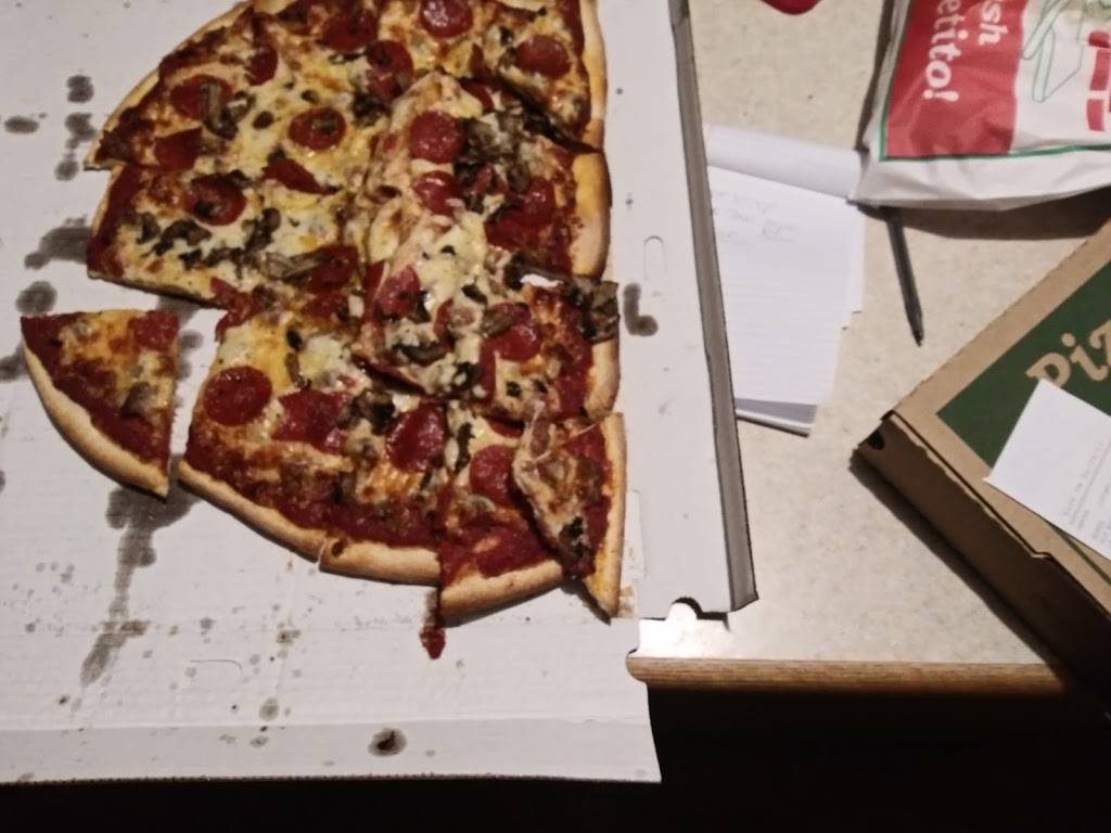 Palermos Pizza | restaurant | 618 4th St, Beloit, WI 53511, USA | 6083653043 OR +1 608-365-3043