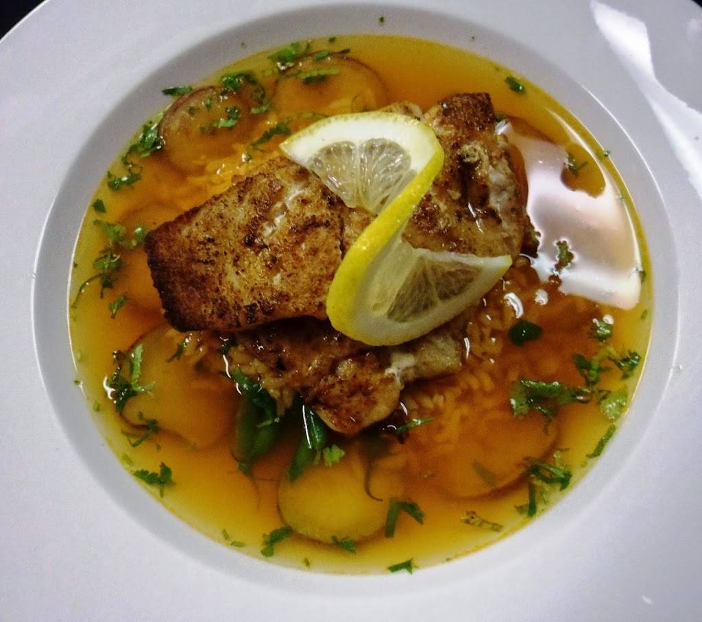 Javiers Cuisine | restaurant | 2011 Lathrop Ave, Racine, WI 53405, USA | 2625989242 OR +1 262-598-9242