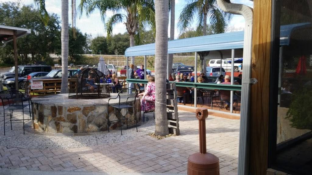 Gator Bay Marina/ Bar & Grill | restaurant | 10320 County Rd 44, Leesburg, FL 34788, USA | 3523652177 OR +1 352-365-2177