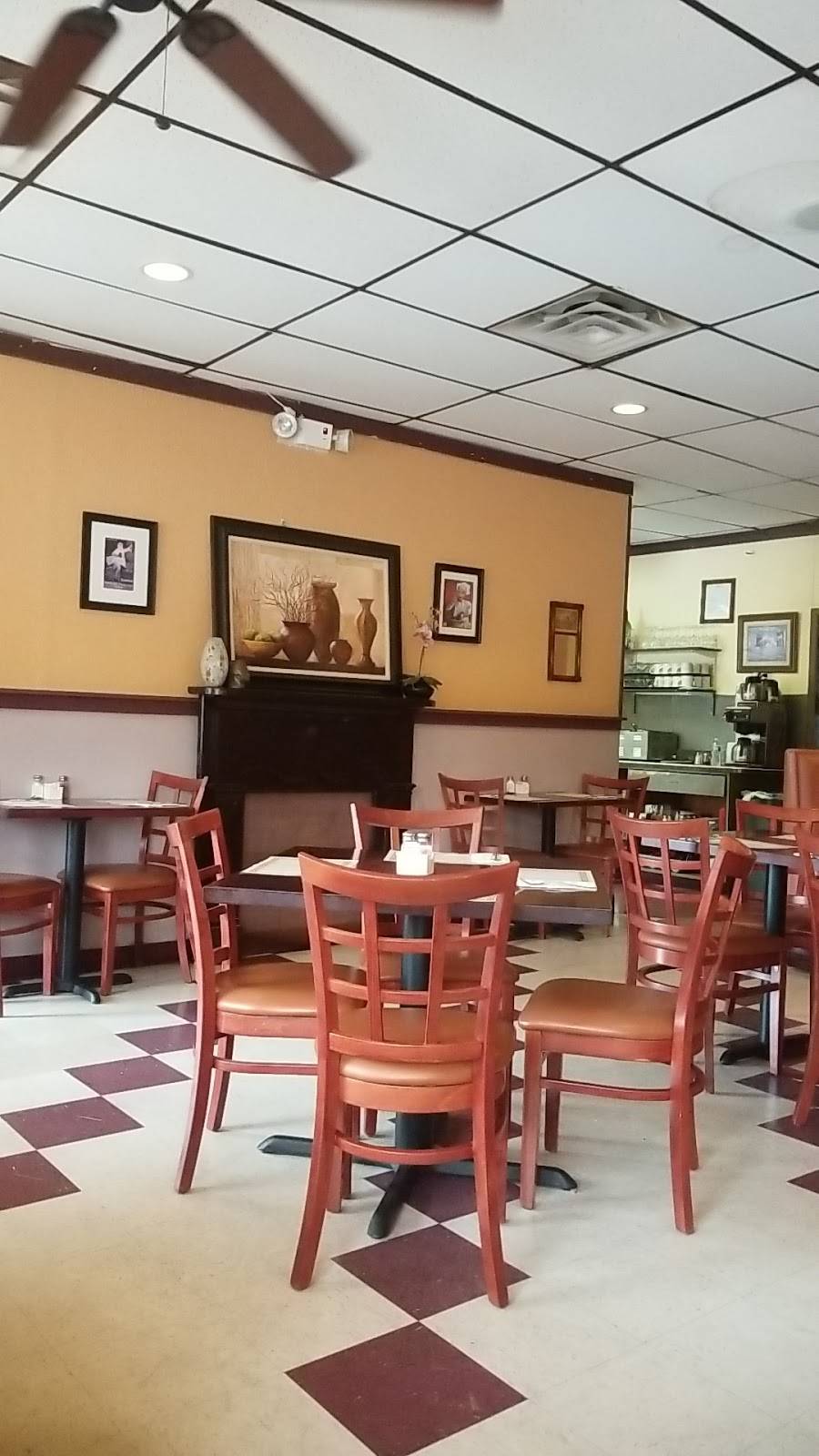 Tinas Pizza | meal delivery | 1470 S Olden Ave, Trenton, NJ 08610, USA | 6098909090 OR +1 609-890-9090