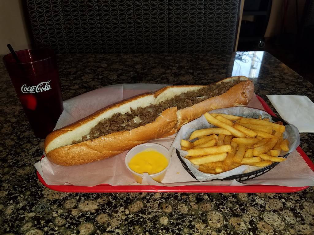 Italian Delite Restaurant & Bar | restaurant | 113 E Main St, Birdsboro, PA 19508, USA | 6104041115 OR +1 610-404-1115