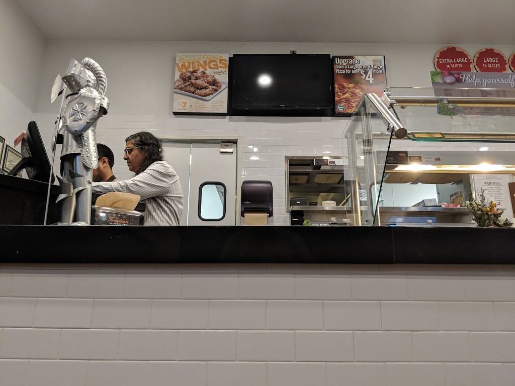 Round Table Pizza | meal delivery | 1139 Grand Ave, Diamond Bar, CA 91765, USA | 9098619432 OR +1 909-861-9432