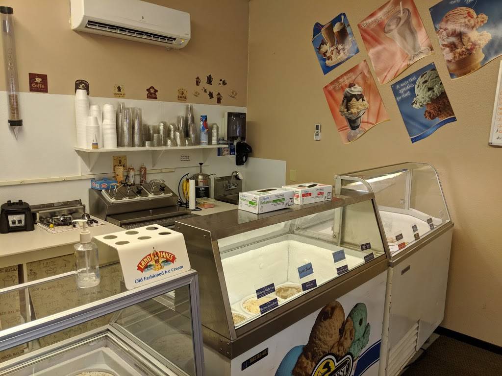 Scoops in Malmo | meal takeaway | 22167 State Hwy 47, Aitkin, MN 56431, USA | 3206842088 OR +1 320-684-2088