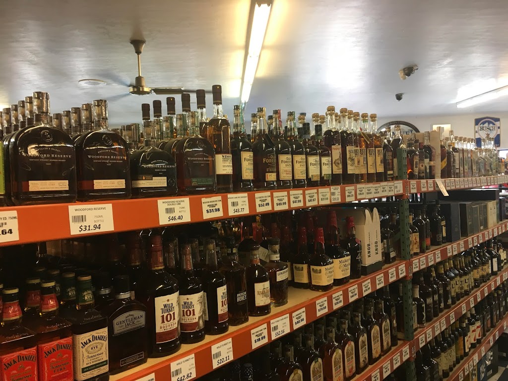 Chino Valley Liquor Barn | restaurant | 315 Bus Park Dr, Chino Valley, AZ 86323, USA | 9286362989 OR +1 928-636-2989
