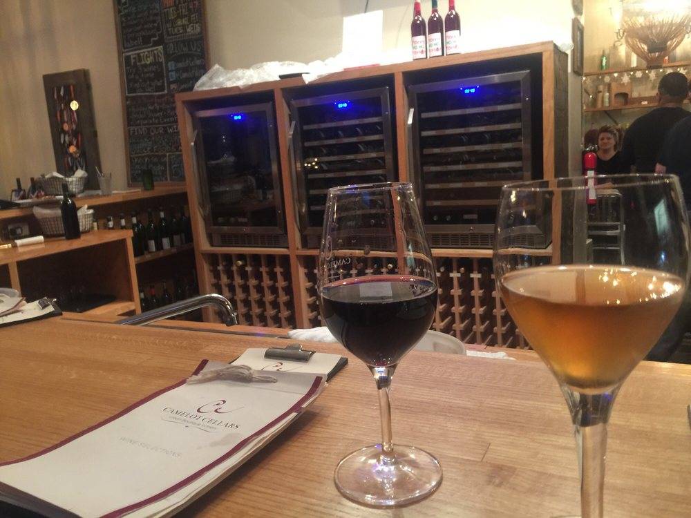Camelot Cellars Winery | restaurant | 901 Oak St, Columbus, OH 43205, USA | 6144418860 OR +1 614-441-8860