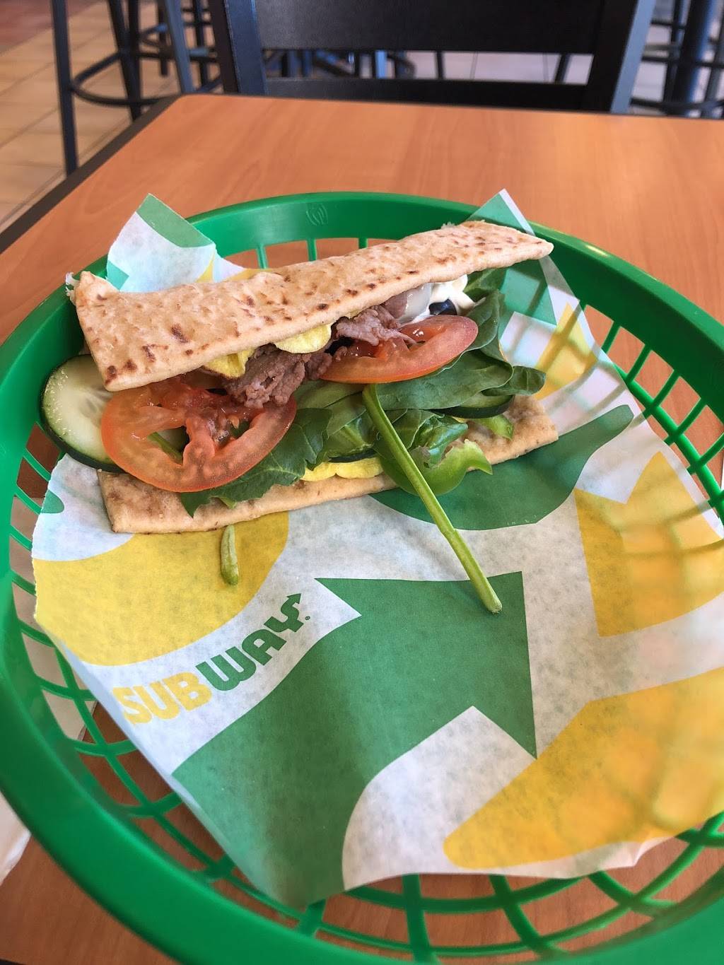 Subway Restaurants | restaurant | 1535 Landess Ave #151, Milpitas, CA 95035, USA | 4085869522 OR +1 408-586-9522