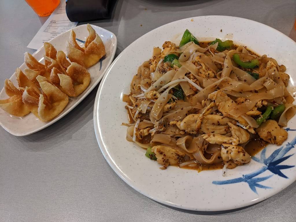 No Thai! | restaurant | 8367 Grand River Ave, Brighton, MI 48116, USA | 8105886280 OR +1 810-588-6280