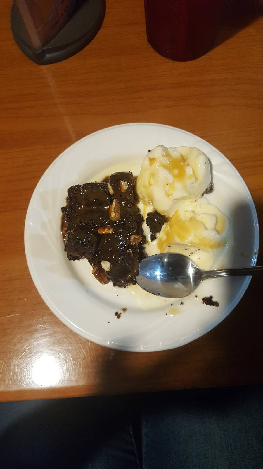 Heroes American Grille | restaurant | 8896 McClellan Blvd, Anniston, AL 36206, USA | 2563651746 OR +1 256-365-1746