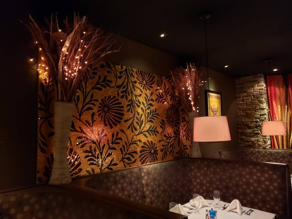 Nicolas Ristorante | restaurant | 3631 E Sunshine St, Springfield, MO 65809, USA | 4178863700 OR +1 417-886-3700