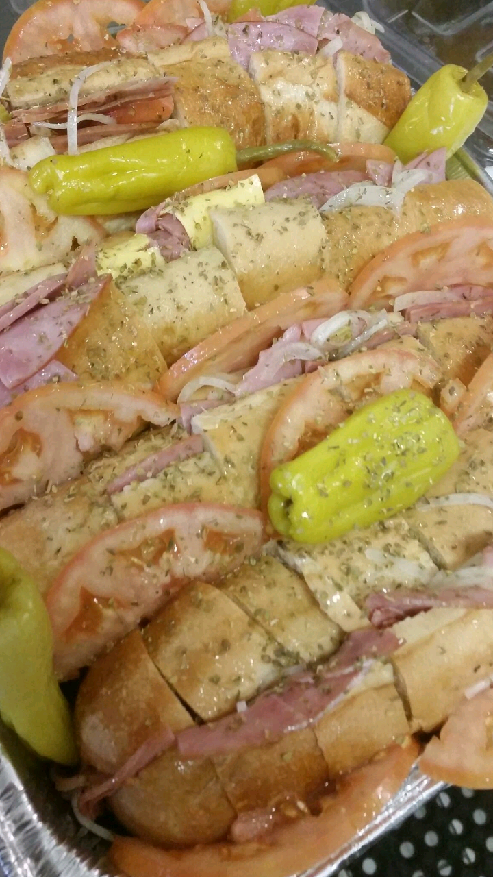 Shugga Shack | restaurant | 1719 Sauk Trail, Sauk Village, IL 60411, USA | 7083006693 OR +1 708-300-6693