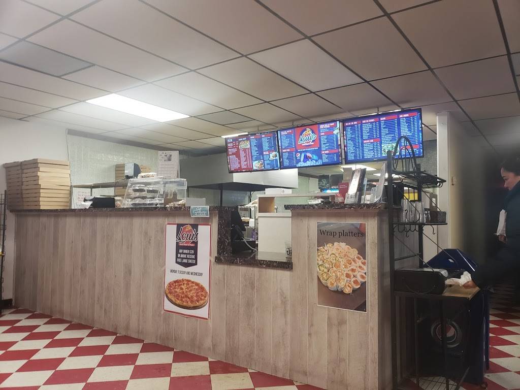 Louis Pizza | restaurant | 134 Newton Rd #4, Plaistow, NH 03865, USA | 6033821040 OR +1 603-382-1040