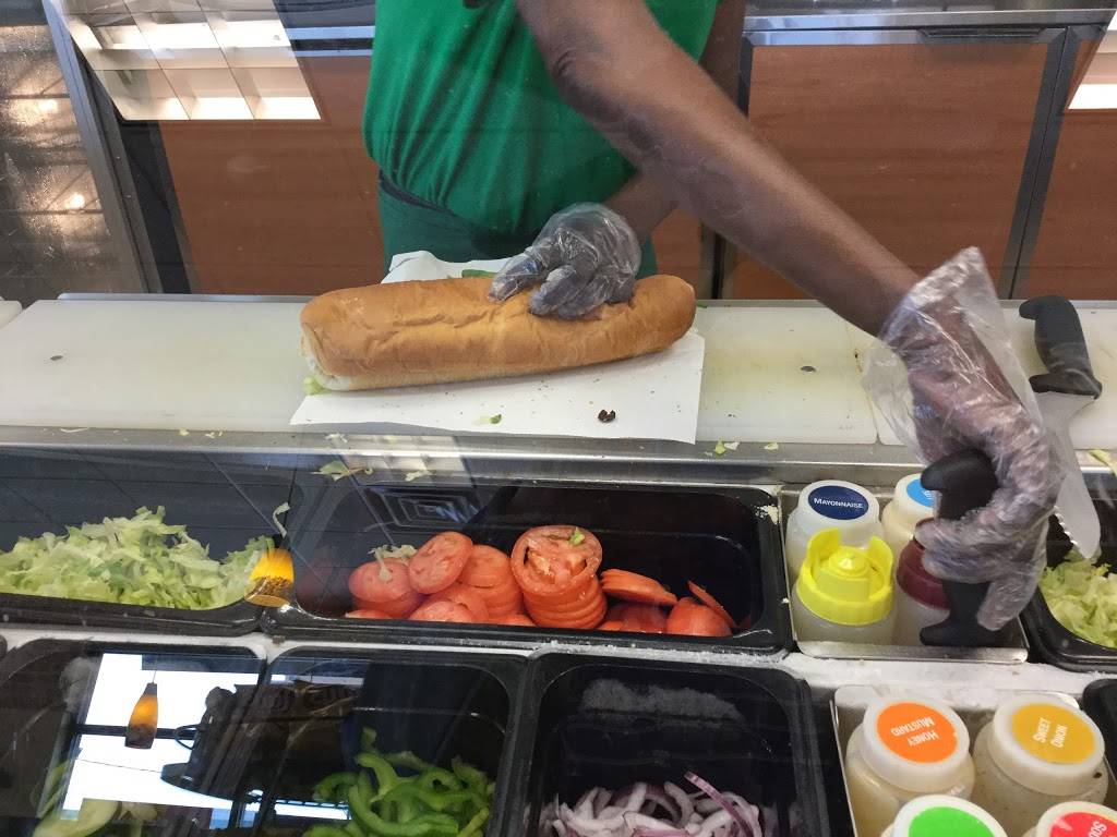 Subway | restaurant | 1714 E Markland Ave, Kokomo, IN 46901, USA | 7654577827 OR +1 765-457-7827