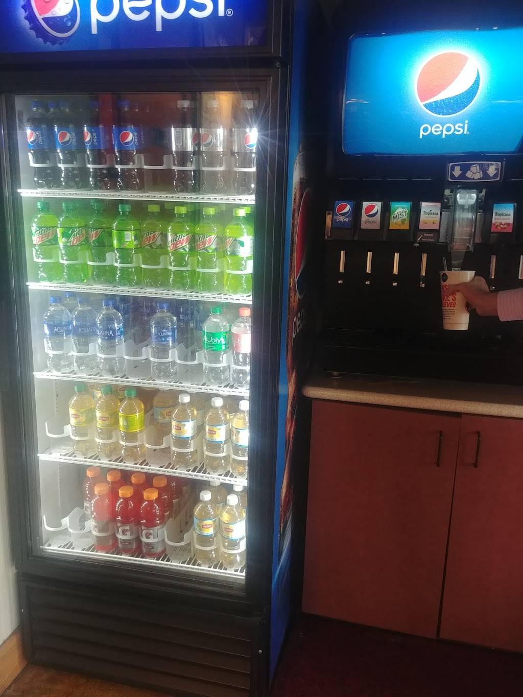 Jersey Mikes Subs | meal takeaway | 5819 Kirby Dr Suite B, Houston, TX 77005, USA | 7135233151 OR +1 713-523-3151