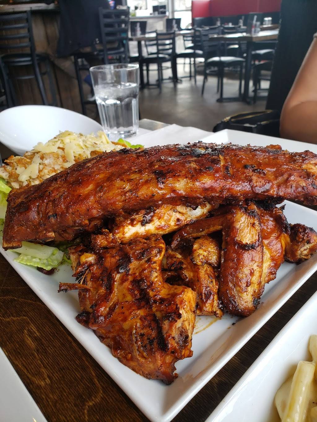 Grill N Go | restaurant | 9482 Boulevard Saint-Michel, Montréal, QC H1Z 1E3, Canada | 5144194200 OR +1 514-419-4200