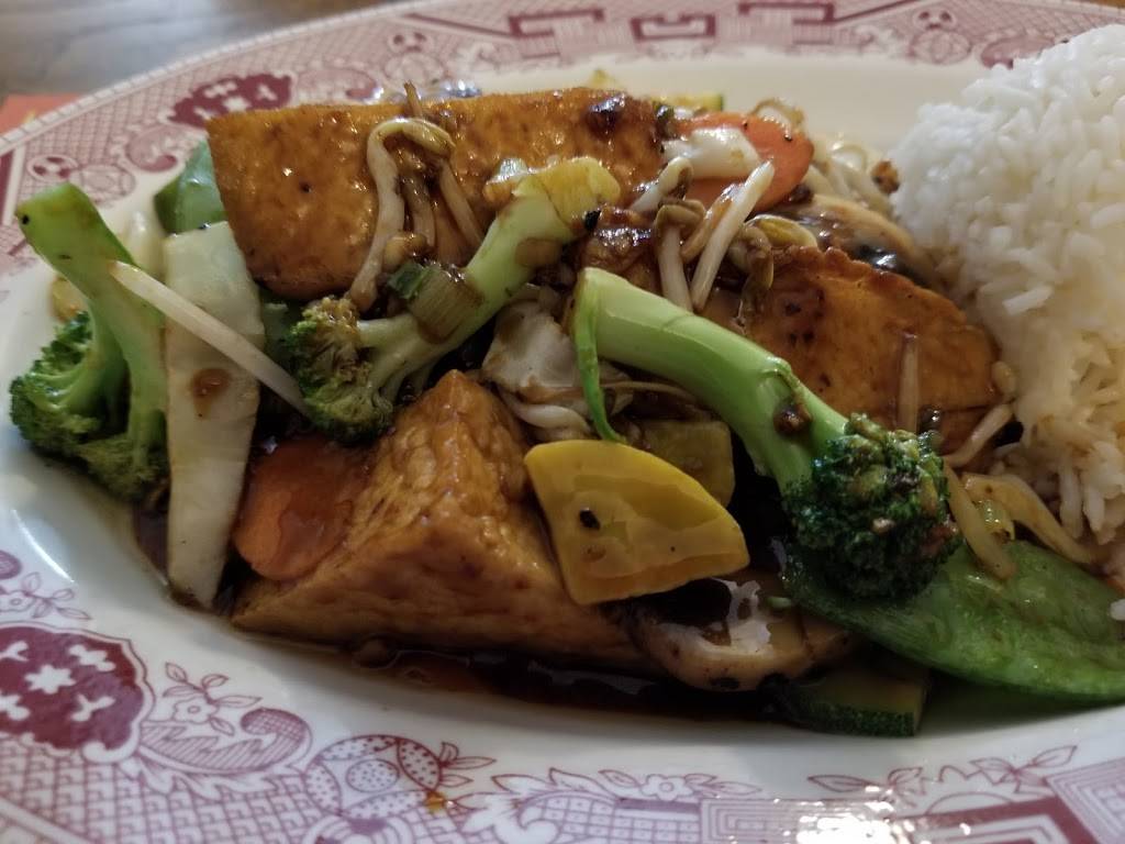 Mayflowers Chinese Restaurant | restaurant | 225 N Main St, Urbana, OH 43078, USA | 9376521050 OR +1 937-652-1050