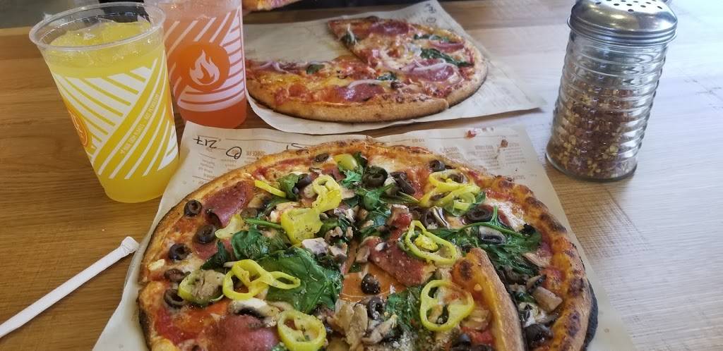 Blaze Pizza | meal takeaway | 2091 Harbison Dr suite d, Vacaville, CA 95687, USA | 7077062350 OR +1 707-706-2350