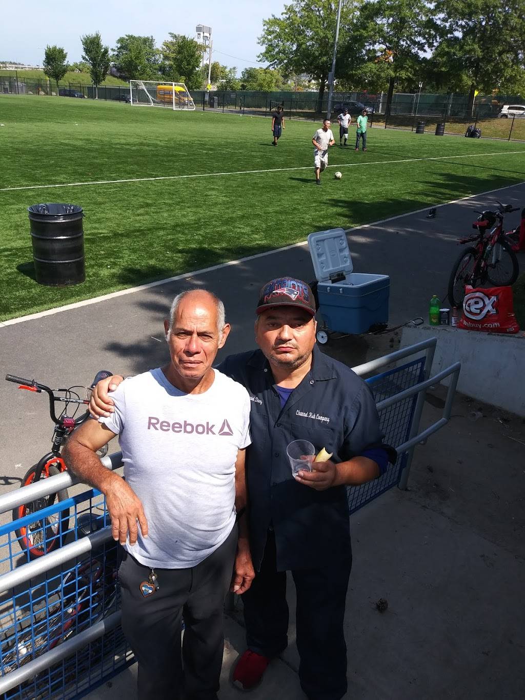 Wendys | restaurant | 39 Squire Rd, Revere, MA 02151, USA | 7818536690 OR +1 781-853-6690