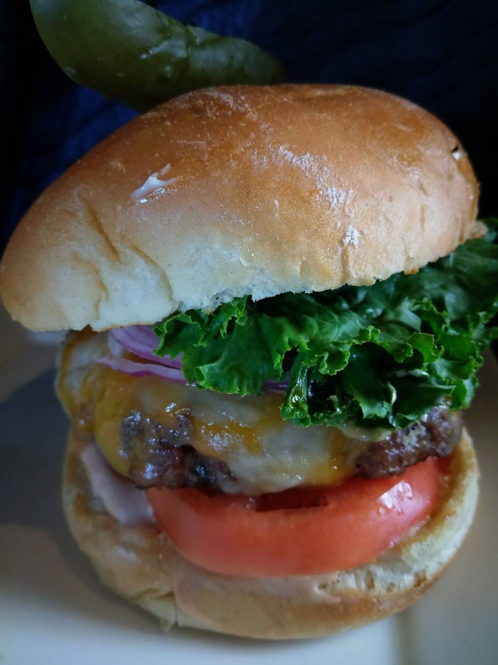 Jerseys Great Food & Spirits | restaurant | 1306 N 175th St, Shoreline, WA 98133, USA | 2065464054 OR +1 206-546-4054