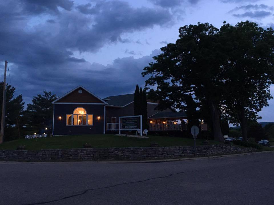 The Old Schoolhouse Special Events | restaurant | E13887 County Rd DL, Merrimac, WI 53561, USA | 6082192403 OR +1 608-219-2403