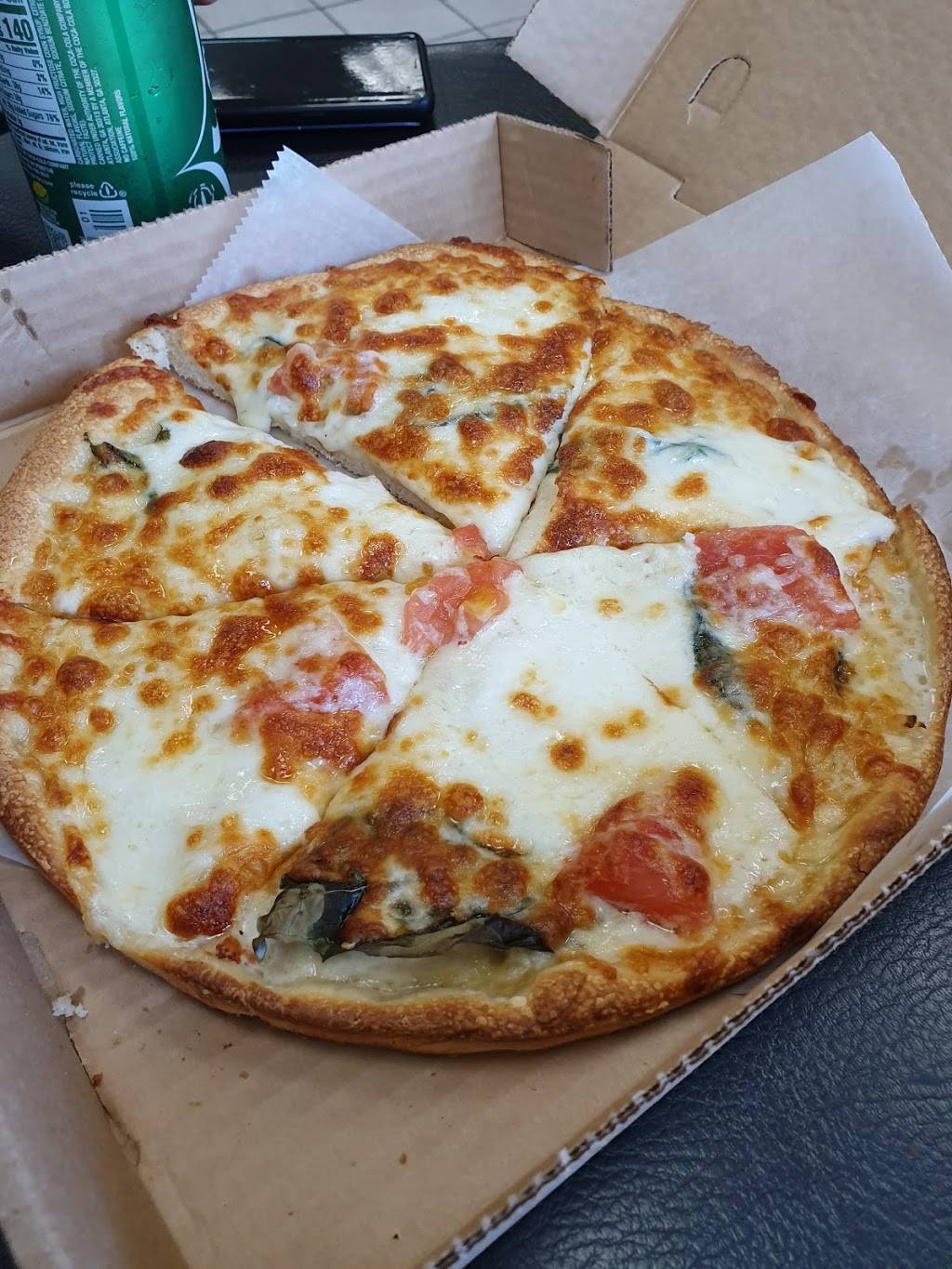 University House of Pizza | restaurant | 452 Huntington Ave, Boston, MA 02115, USA | 6174429280 OR +1 617-442-9280