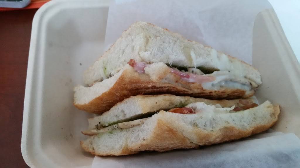 Station Cafe | cafe | 15211 Barranca Pkwy, Irvine, CA 92618, USA | 9495365597 OR +1 949-536-5597