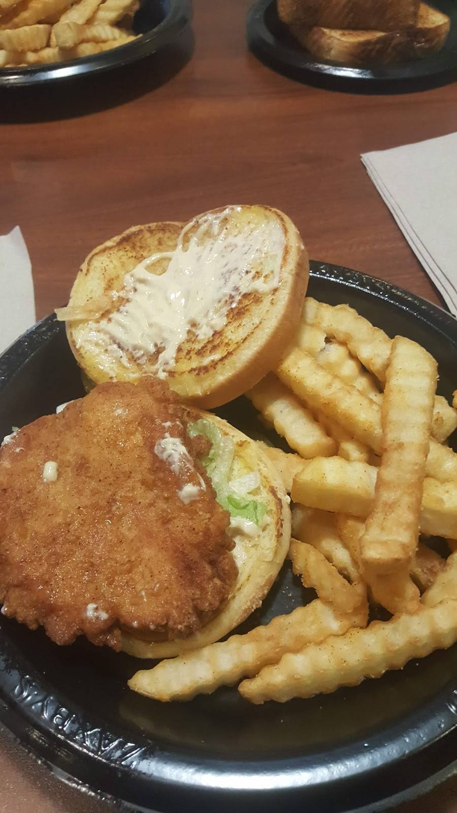 Zaxbys Chicken Fingers & Buffalo Wings | restaurant | 1504 W McIntosh Rd, Griffin, GA 30223, USA | 7702330446 OR +1 770-233-0446