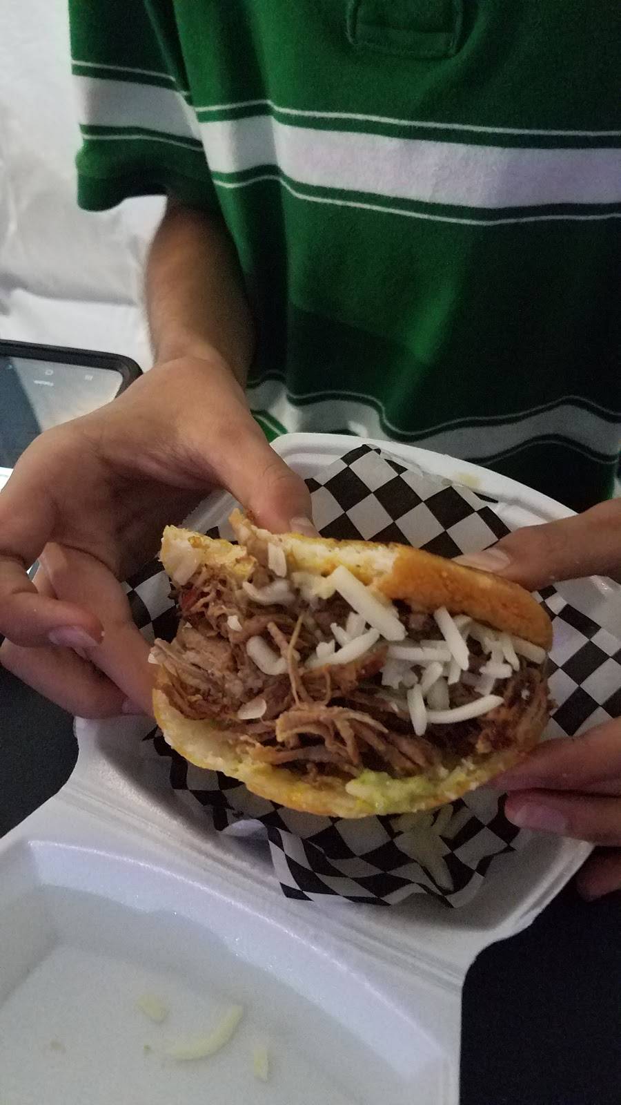 Vogtopia Street Food | restaurant | 13759 Beach Blvd, Jacksonville, FL 32224, USA | 9045047208 OR +1 904-504-7208