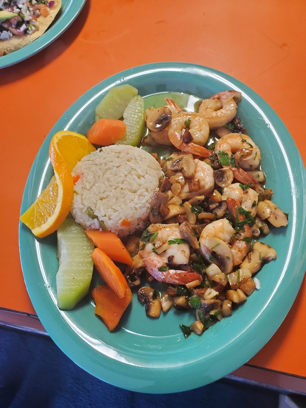 Mariscos El Rodeo | restaurant | 384 7th St, Williams, CA 95987, USA | 5304730303 OR +1 530-473-0303