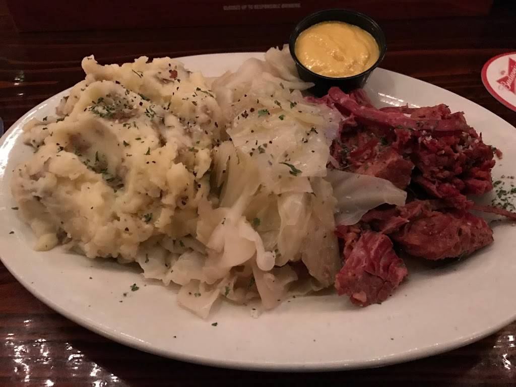 Madra Rua Irish Pub | restaurant | 1034 E Montague Ave, North Charleston, SC 29405, USA | 8435542522 OR +1 843-554-2522