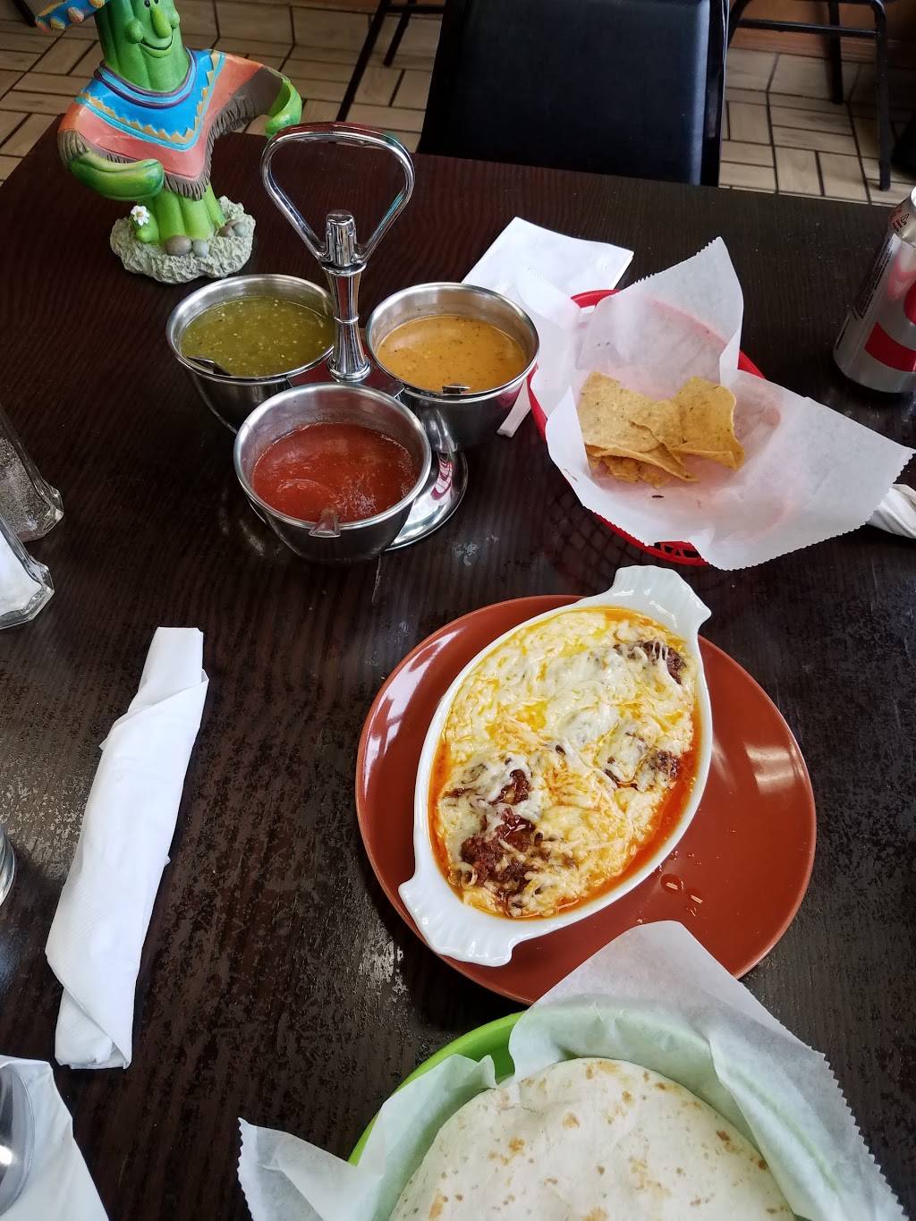 Tuxpan Mexican Grill | restaurant | 1227, 5540 N Milwaukee Ave, Chicago, IL 60630, USA | 7739304284 OR +1 773-930-4284