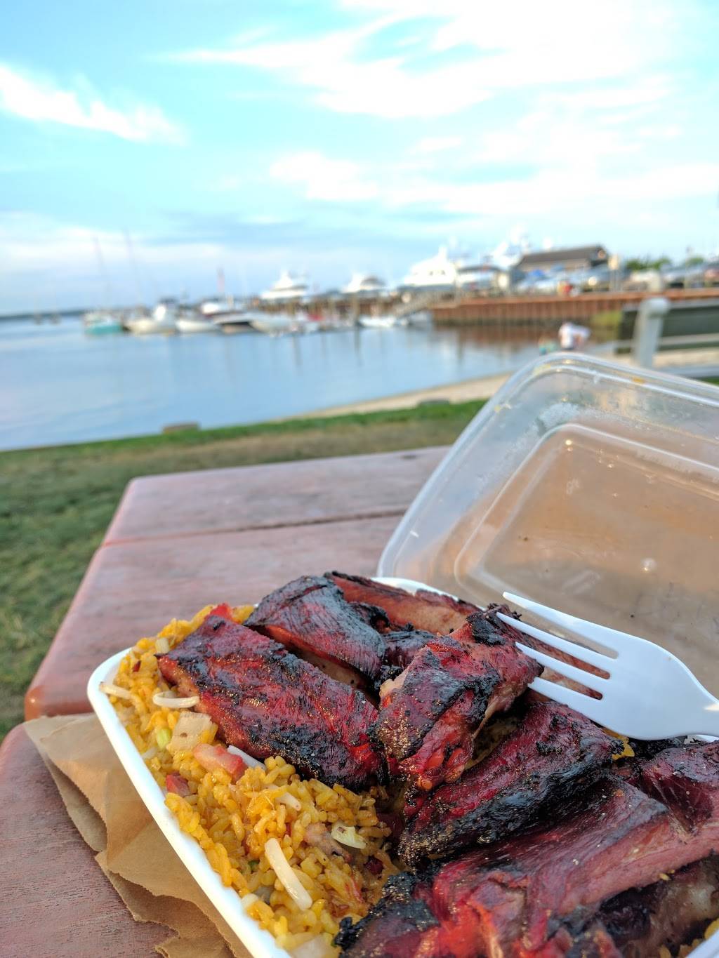 The Dock House | restaurant | 1 Long Wharf, Sag Harbor, NY 11963, USA | 6317257555 OR +1 631-725-7555