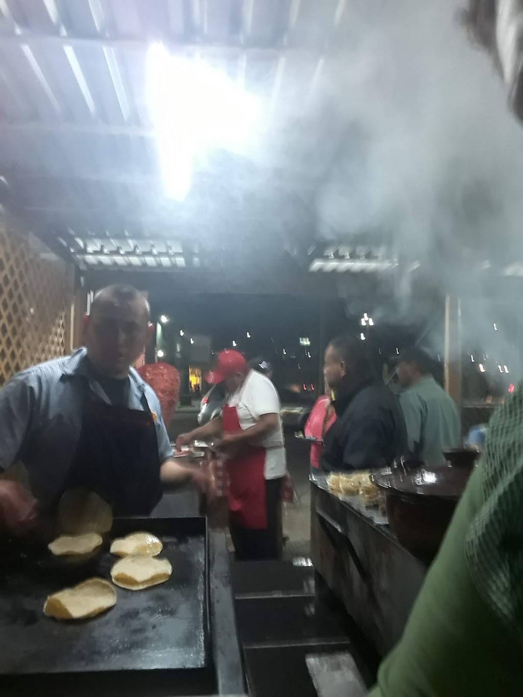 TAQUERIA "LA REYNA" | restaurant | Ensenada, Baja California, Mexico | 016462411361 OR +52 646 241 1361